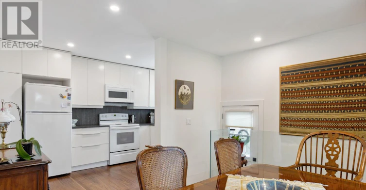 32 Louisa Street, Blue Mountains, ON, N0H 2P0 - 12