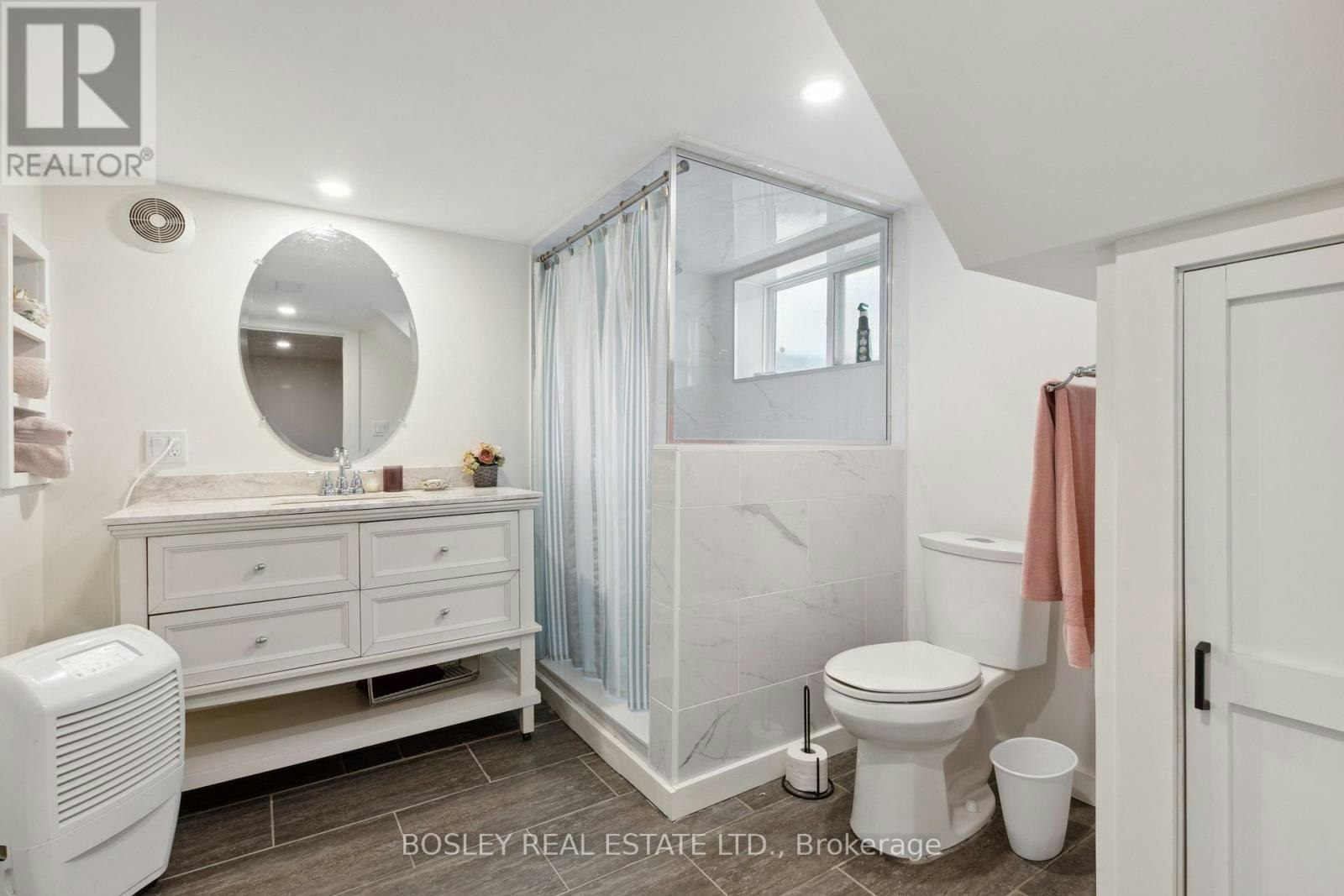 32 Louisa Street, Blue Mountains, ON, N0H 2P0 - 26