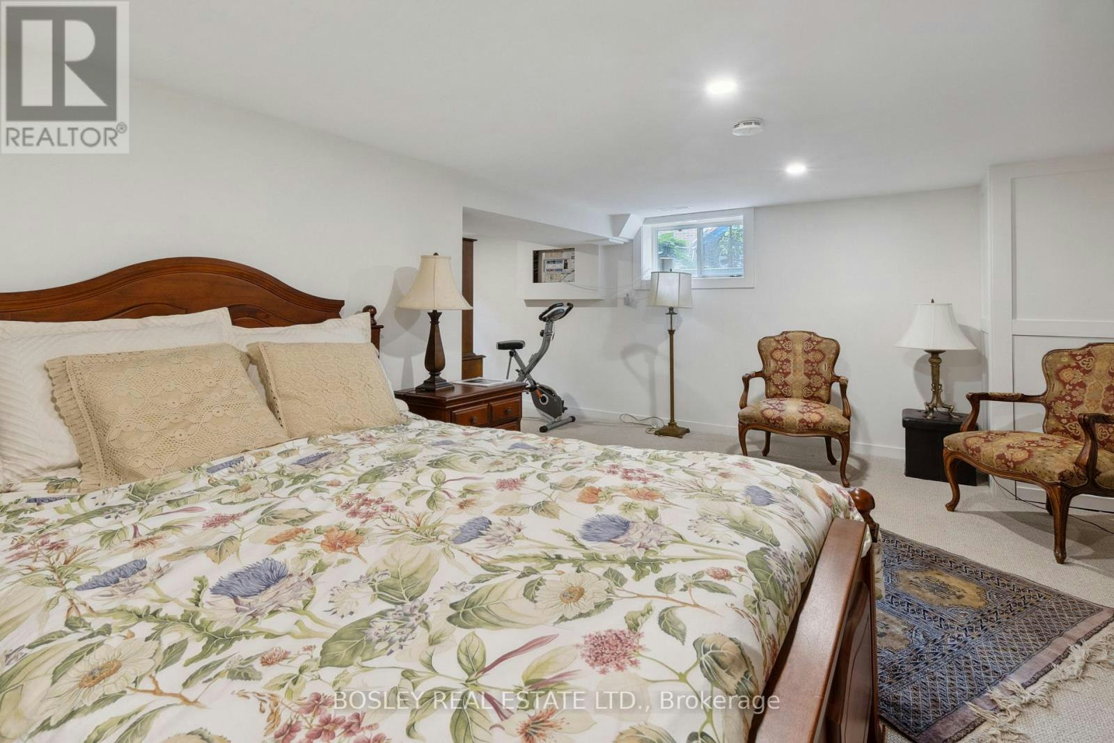 32 Louisa Street, Blue Mountains, ON, N0H 2P0 - 23