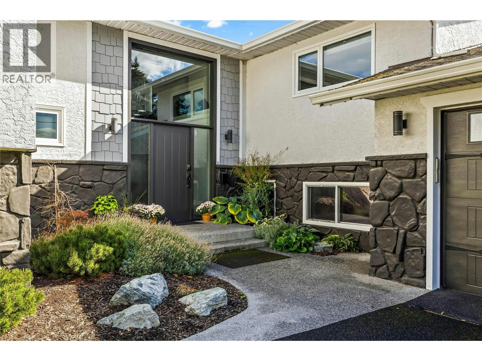 771 Torrs Road, Kelowna, BC, V1W 1B4