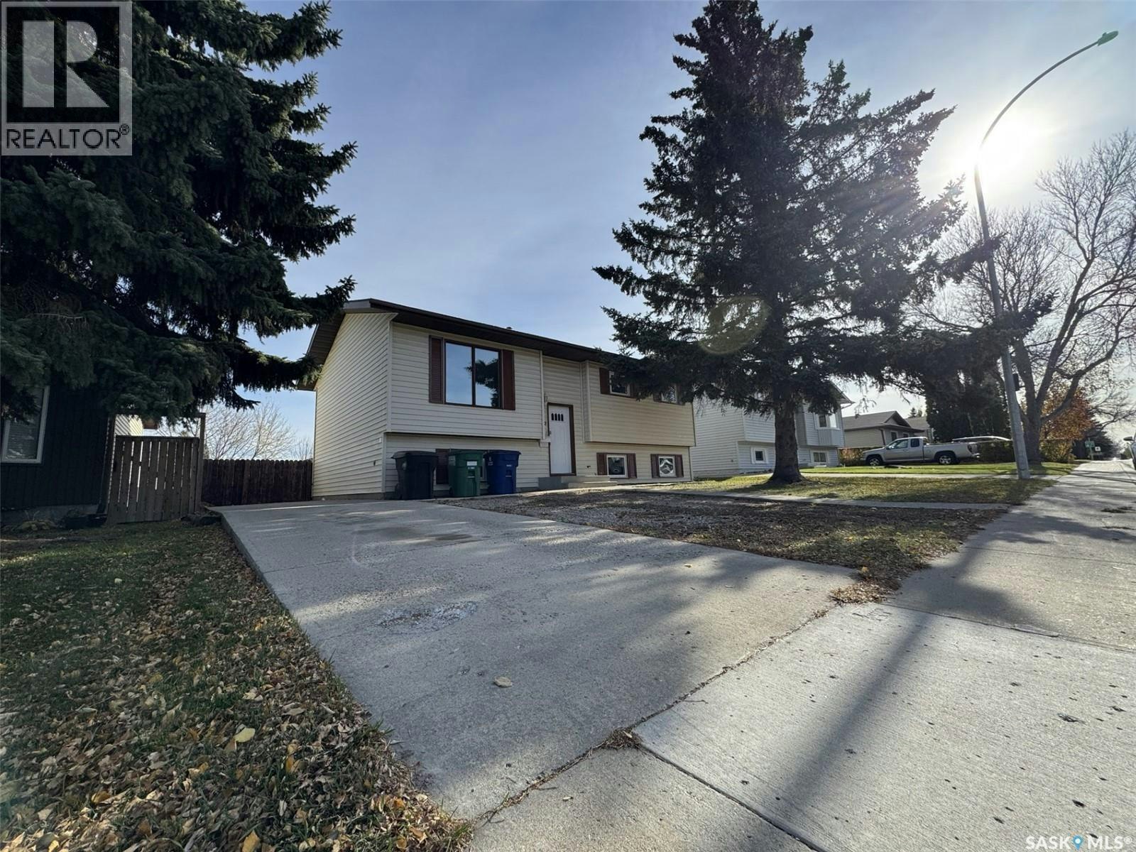 522 Silverwood Road, Saskatoon, SK, S7K 6R4