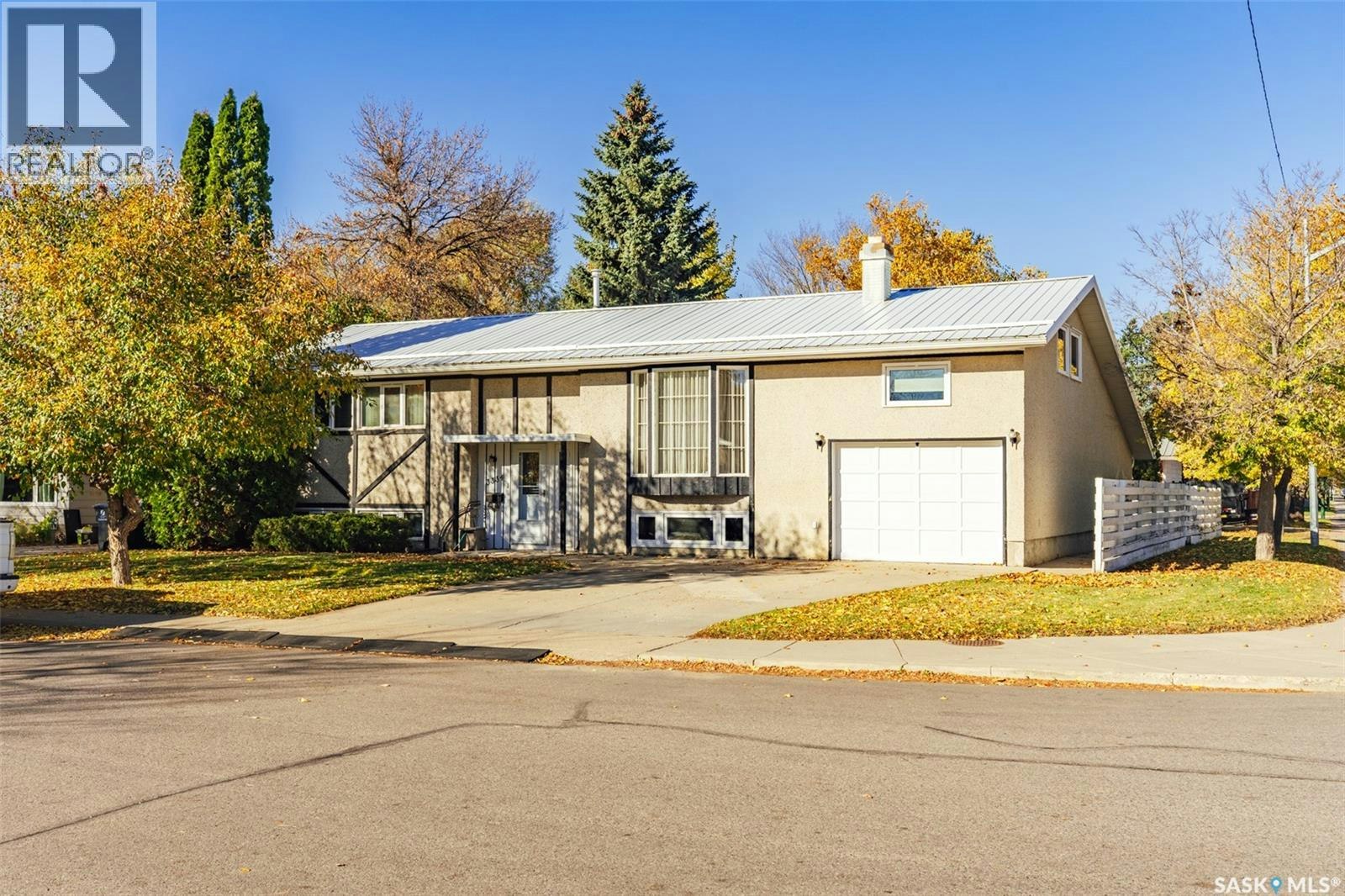 3334 Cronkite Street, Saskatoon, SK, S7H 3X5
