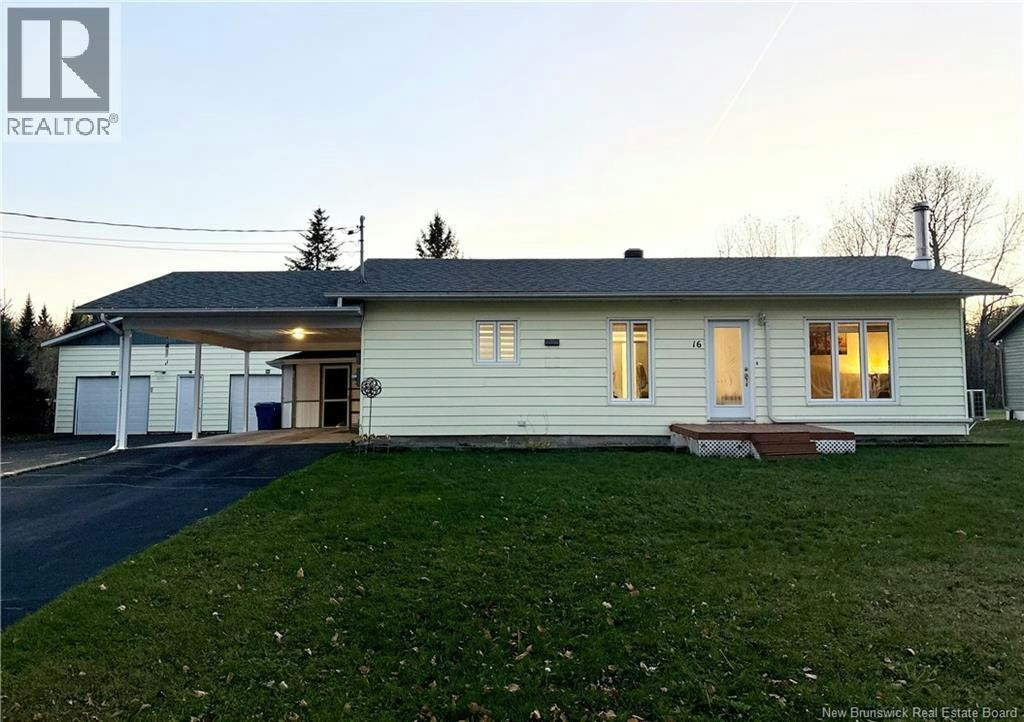 16-4 Ième Avenue, Clair, NB, E7A 2B3