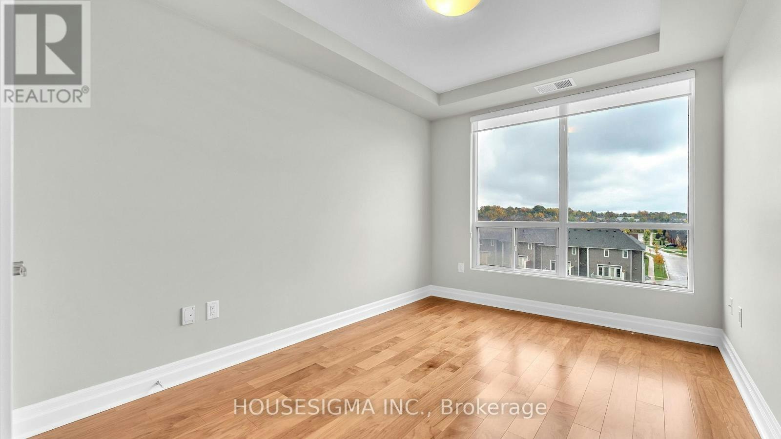 505-260 Villagewalk Boulevard, London, ON, N6G 0P6 - 13