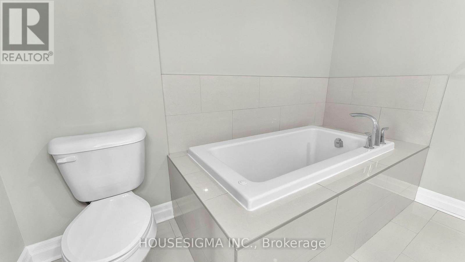505-260 Villagewalk Boulevard, London, ON, N6G 0P6 - 19