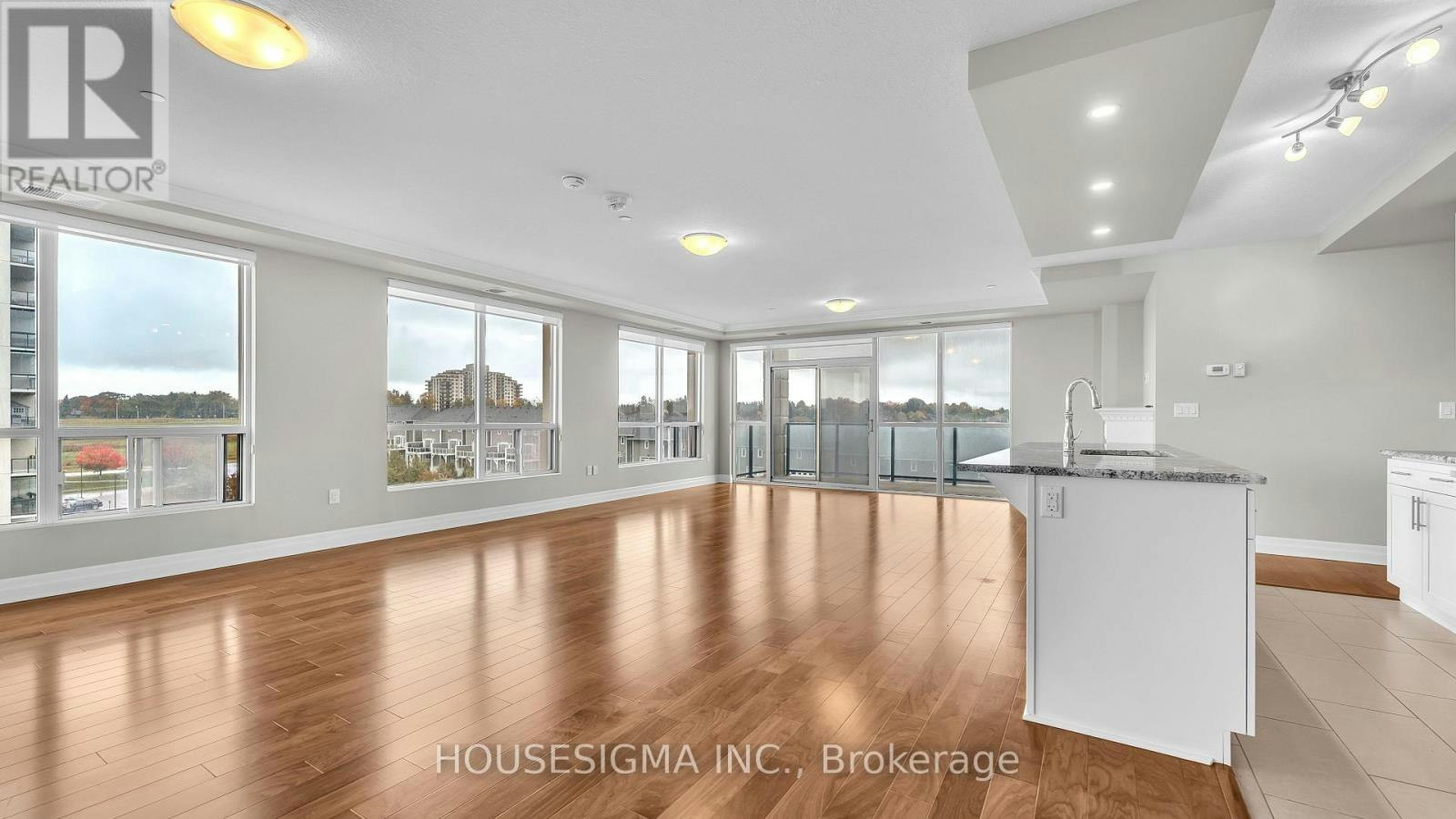 505-260 Villagewalk Boulevard, London, ON, N6G 0P6 - 4