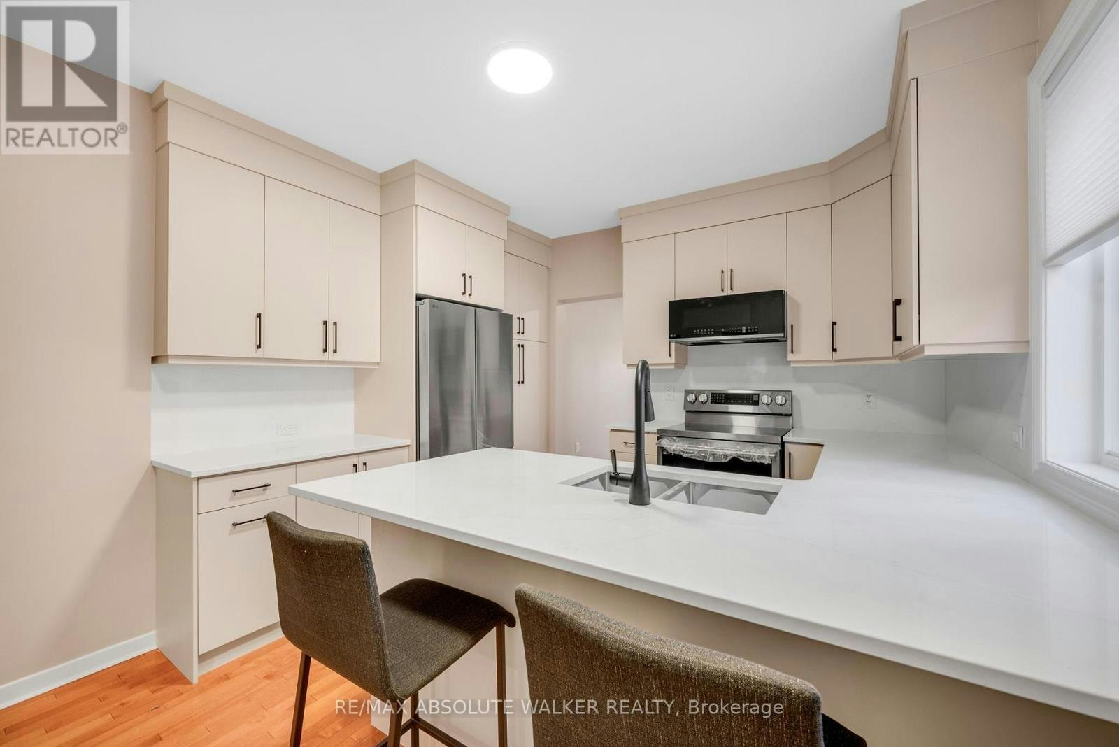50 Ralph Street, Ottawa, ON, K1S 4A5 - 7