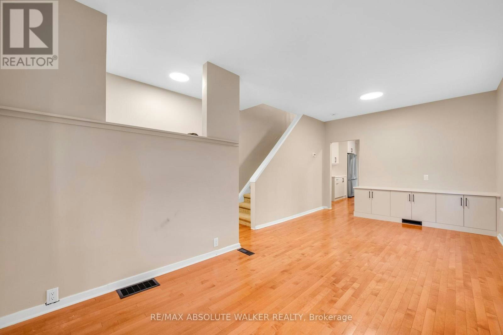 50 Ralph Street, Ottawa, ON, K1S 4A5 - 6