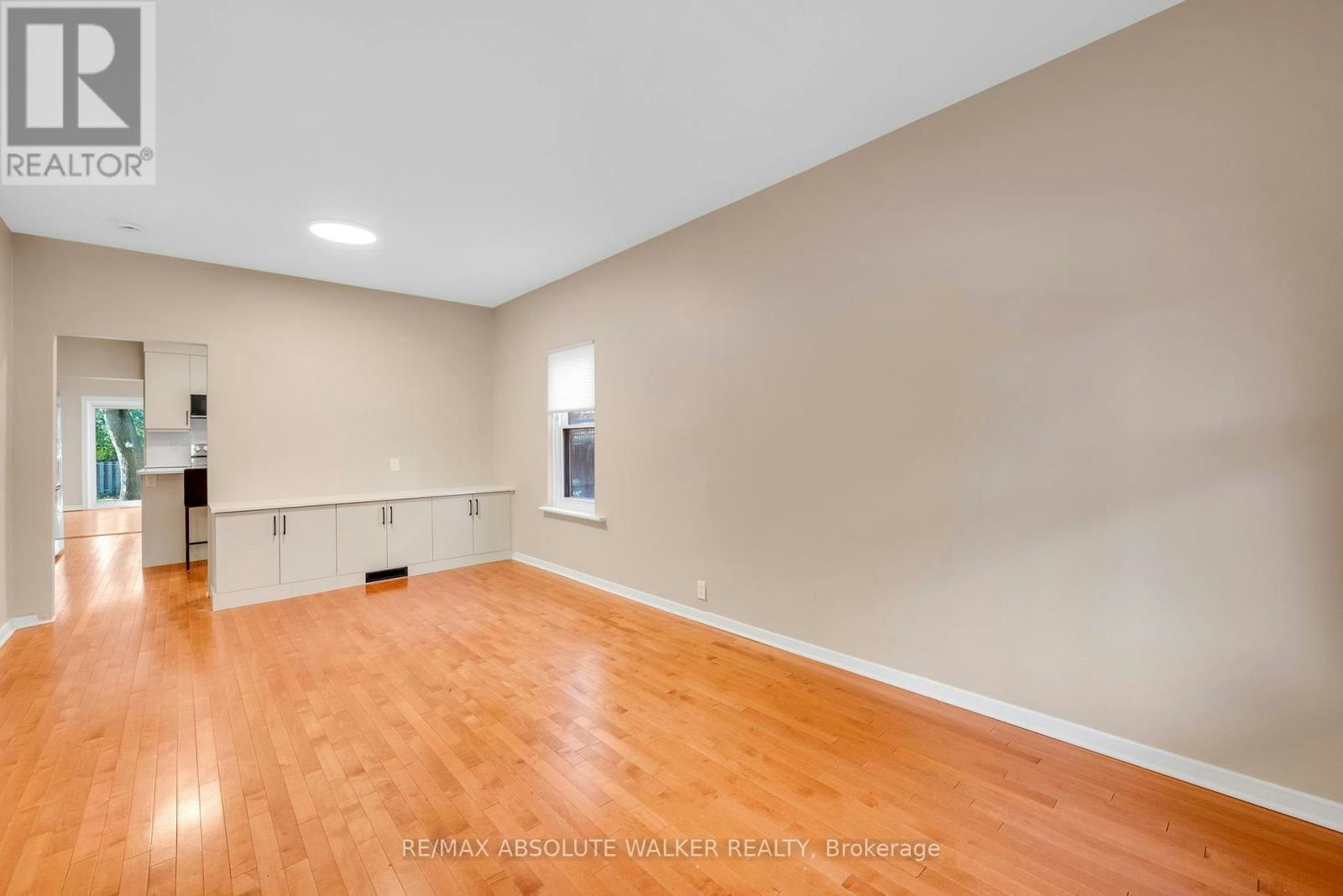 50 Ralph Street, Ottawa, ON, K1S 4A5 - 3
