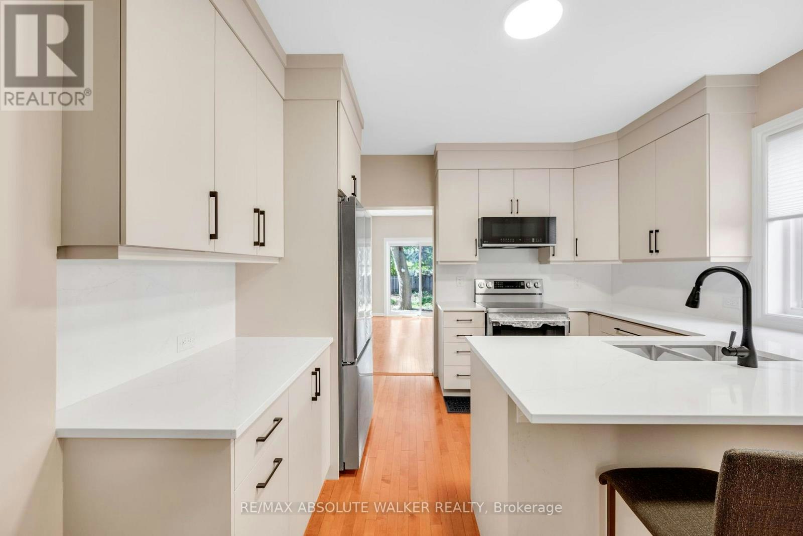 50 Ralph Street, Ottawa, ON, K1S 4A5 - 10