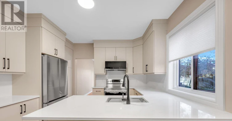 50 Ralph Street, Ottawa, ON, K1S 4A5 - 9