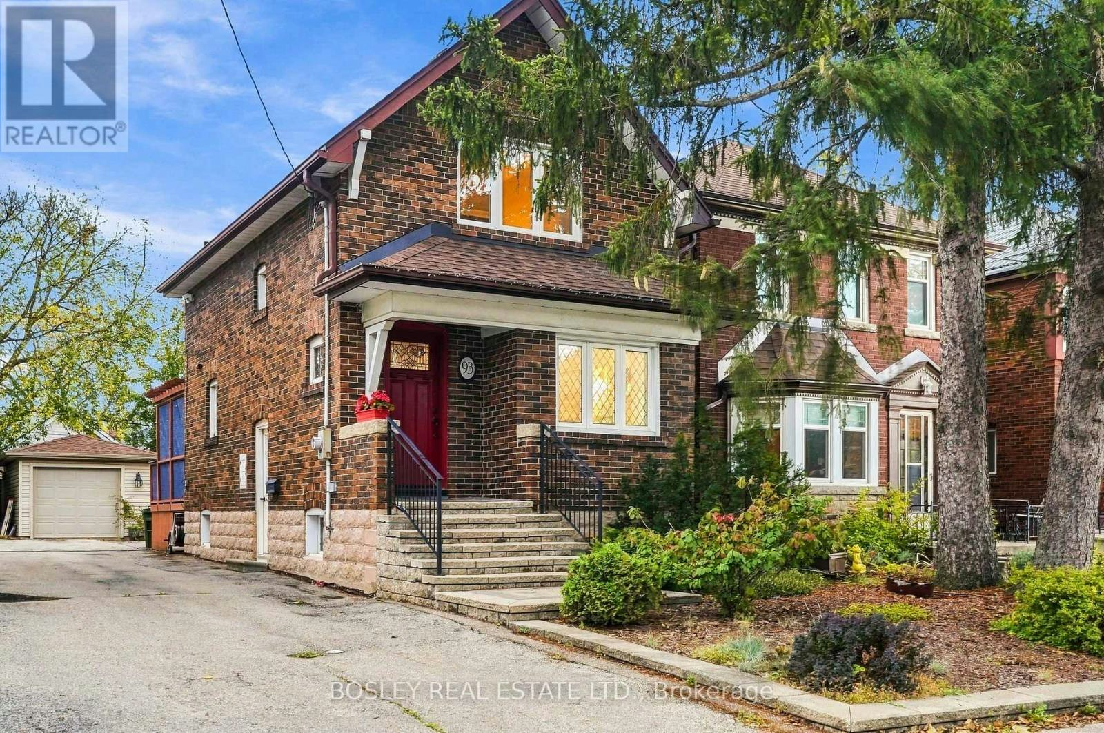 93 Eleventh Street, Toronto, ON, M8V 3G6