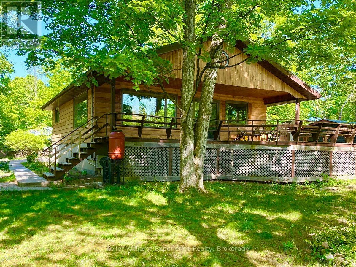 993 18 Concession W, Tiny, ON, L9M 1R3 - 2