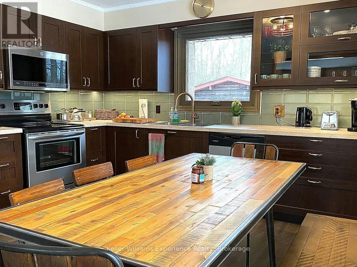 993 18 Concession W, Tiny, ON, L9M 1R3 - 6