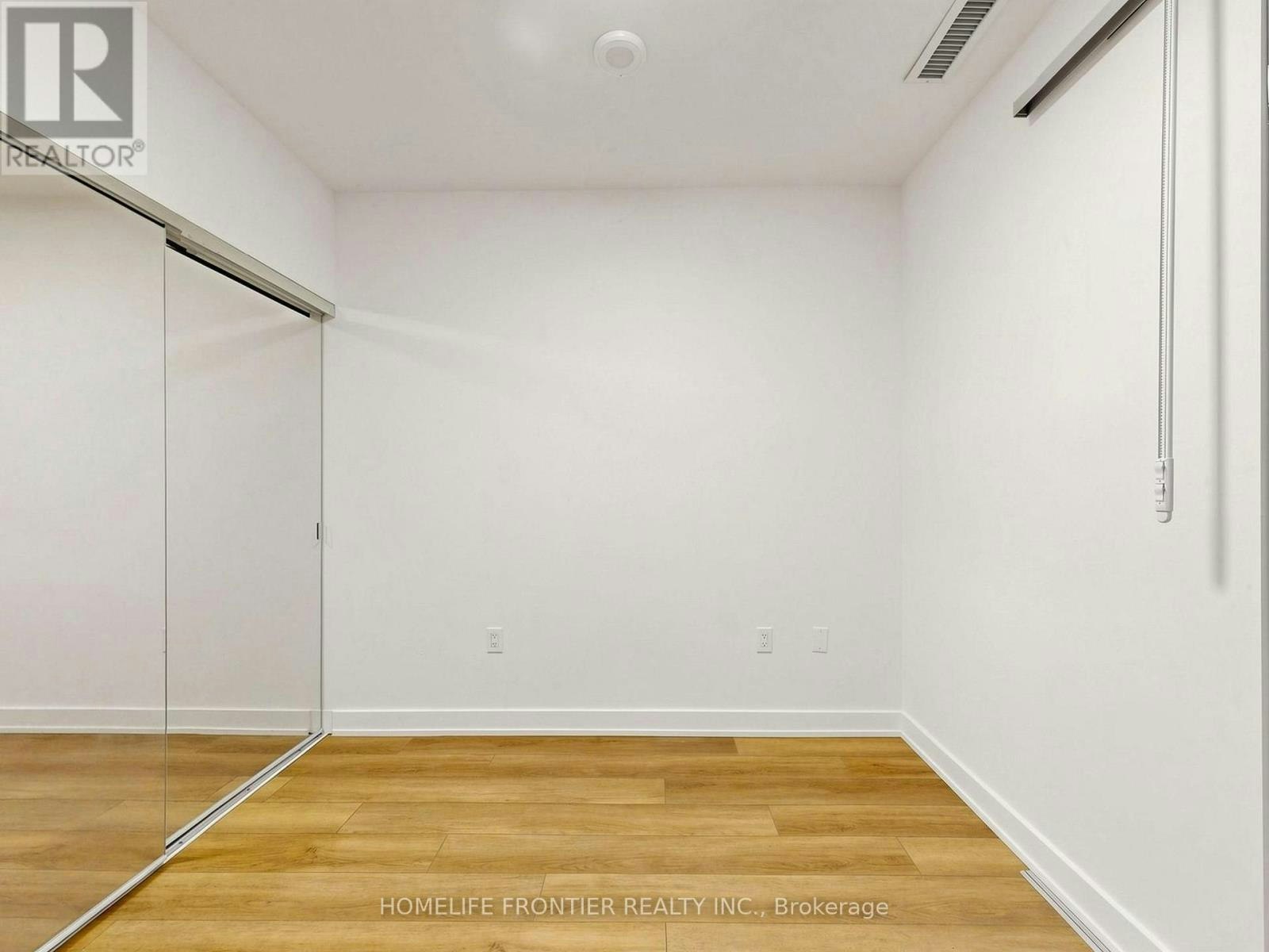 624N-117 Broadway Avenue W, Toronto, ON, M4P 1V3 - 17