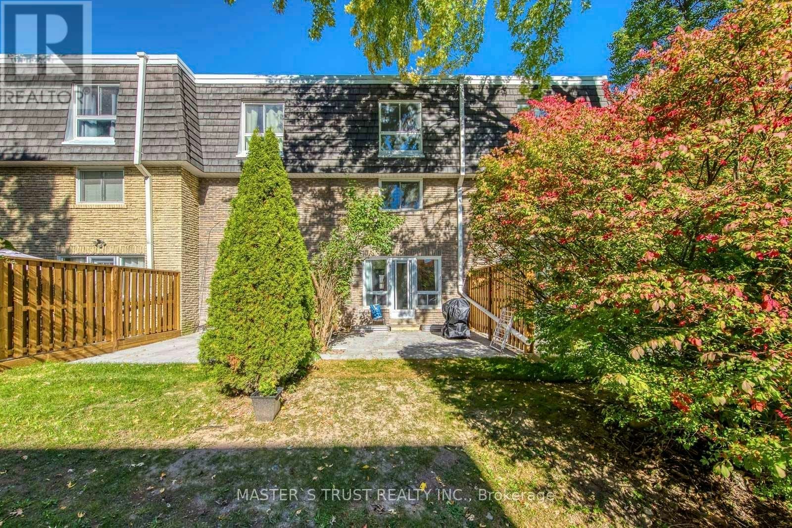 44 Tangle Briar Way, Toronto, ON, M2J 2M4 - 39