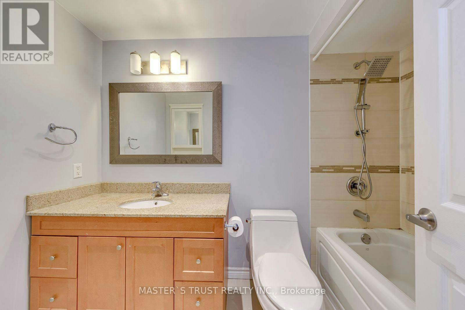 44 Tangle Briar Way, Toronto, ON, M2J 2M4 - 33