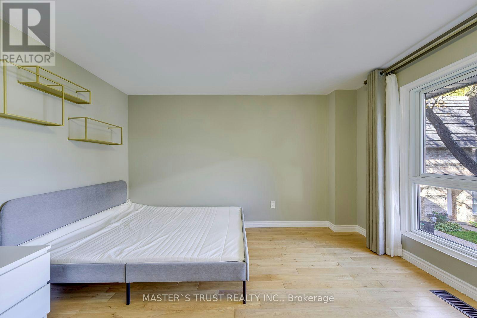 44 Tangle Briar Way, Toronto, ON, M2J 2M4 - 22