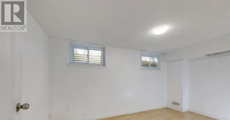 44 Tangle Briar Way, Toronto, ON, M2J 2M4 - 36