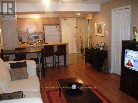 201-109 Front Street, Toronto, ON, M5A 4P7 - 2
