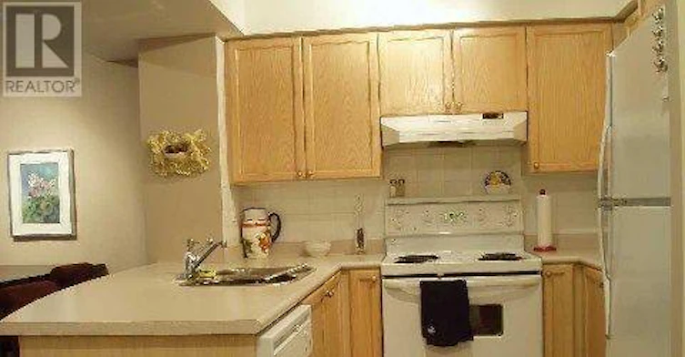 201-109 Front Street, Toronto, ON, M5A 4P7 - 7