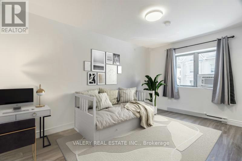 B8-608 Church Street, Toronto, ON, M4Y 2E7 - 7