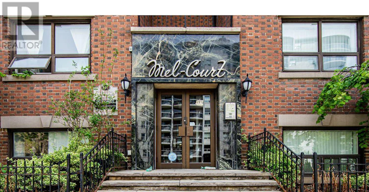 303-391 Sherbourne Street, Toronto, ON, M4X 1K4 - 2