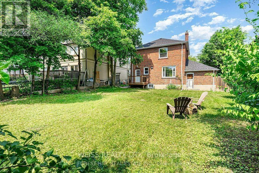 65 Prince Charles Drive, Toronto, ON, M6A 2H4 - 25