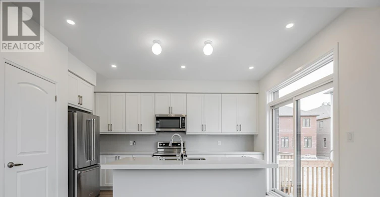 41 Robert Eaton Avenue, Markham, ON, L3S 3K5 - 11
