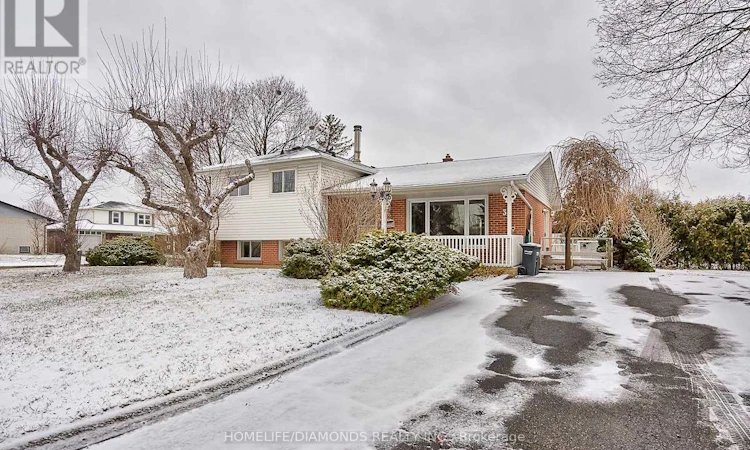 35 Edenborough Drive