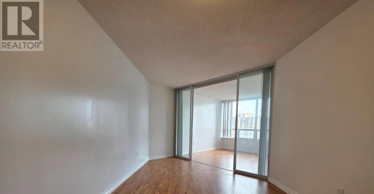 1409-300 Alton Towers Circle, Toronto, ON, M1V 4X9 - 4