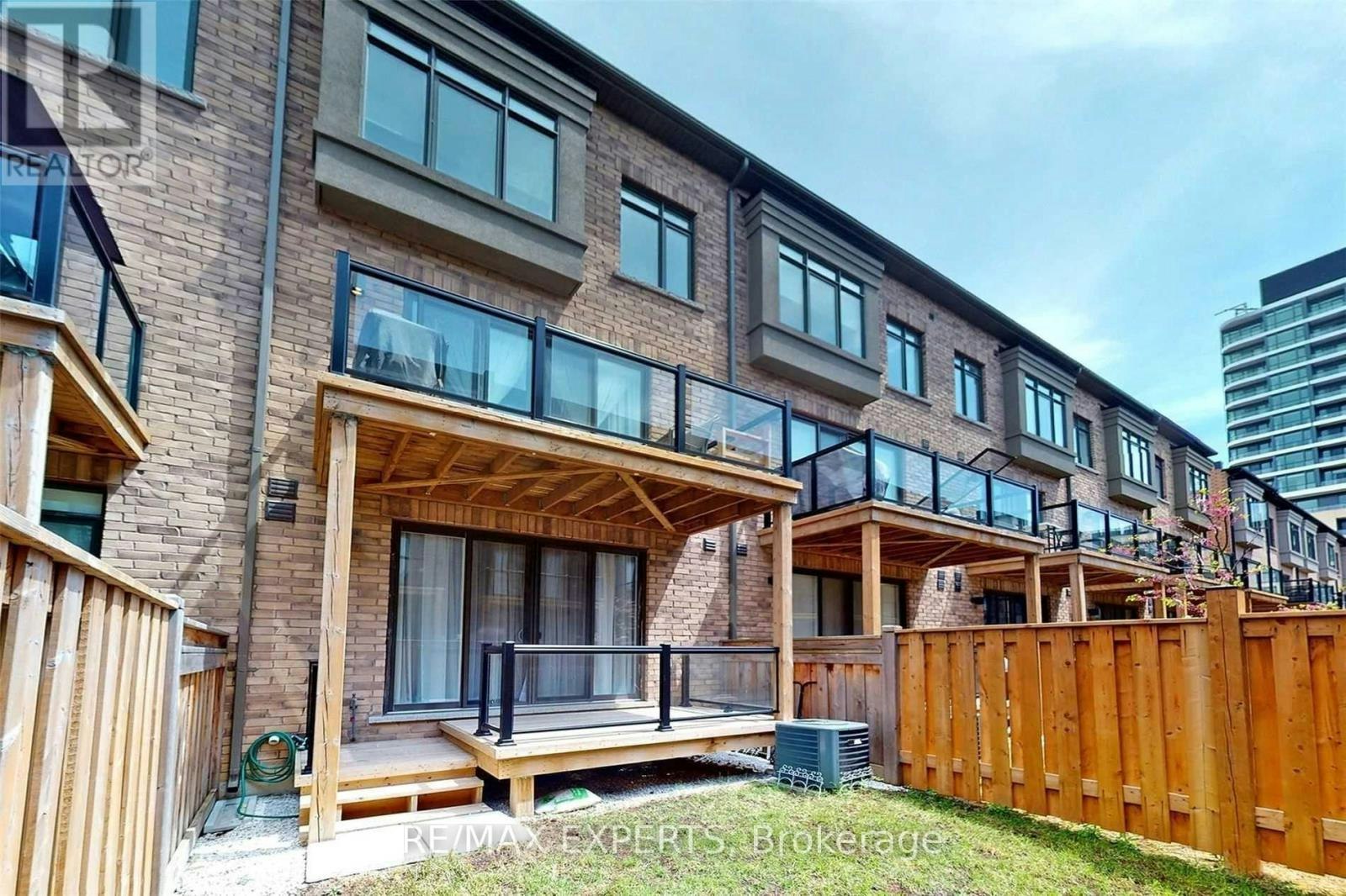 21 Fancamp Drive, Vaughan, ON, L6A 1P9 - 30