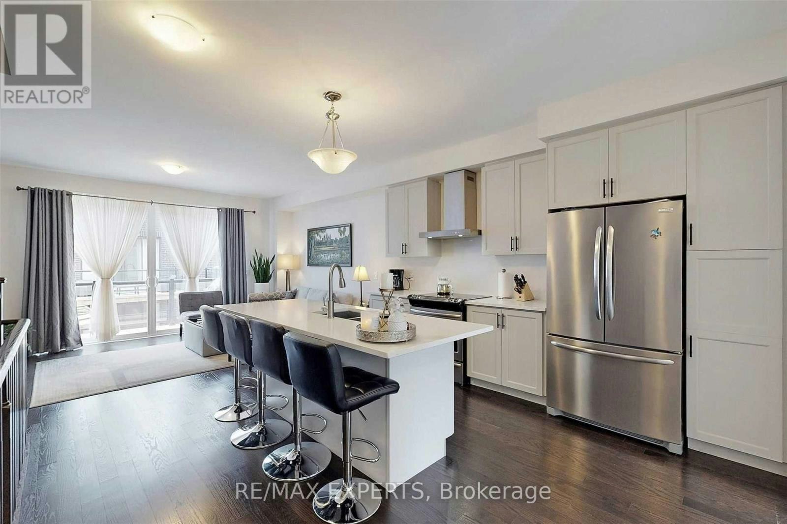 21 Fancamp Drive, Vaughan, ON, L6A 1P9 - 4