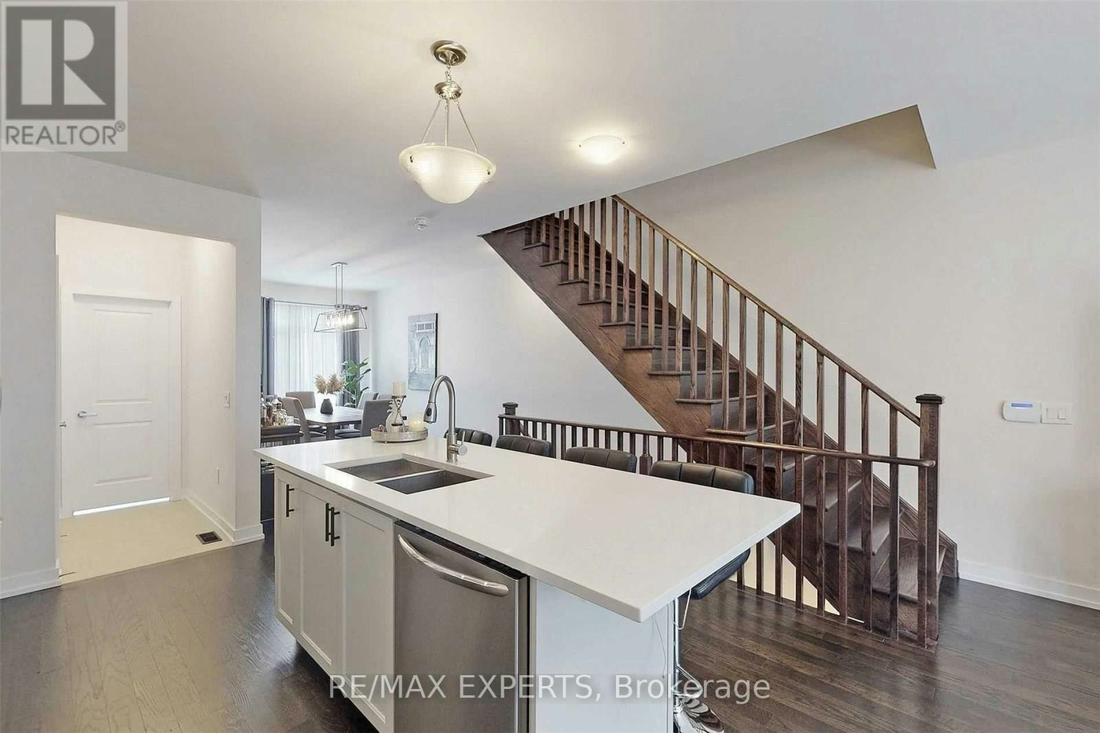 21 Fancamp Drive, Vaughan, ON, L6A 1P9 - 10