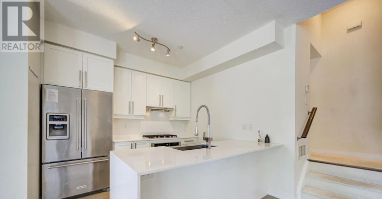 6-4010 Parkside Village Drive, Mississauga, ON, L5B 0K2 - 12