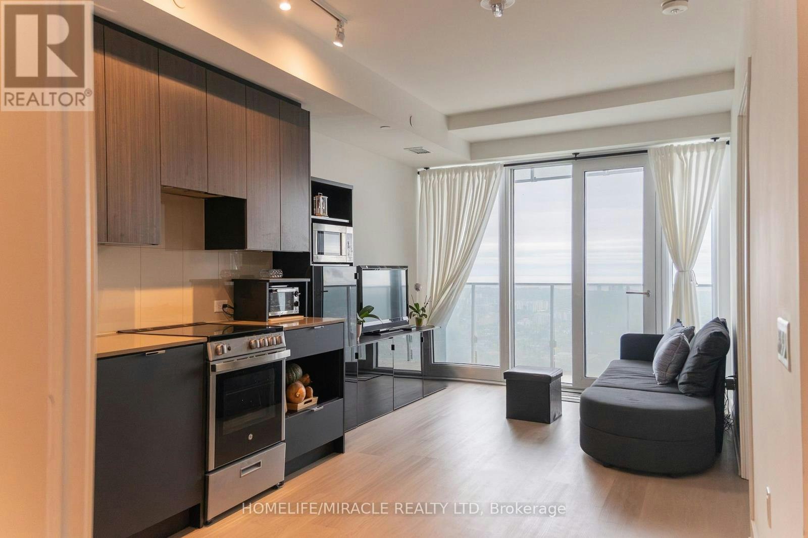 4407-3883 Quartz Road, Mississauga, ON, L5B 0M4