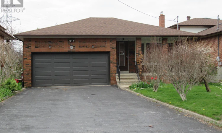 8 Newlove Court