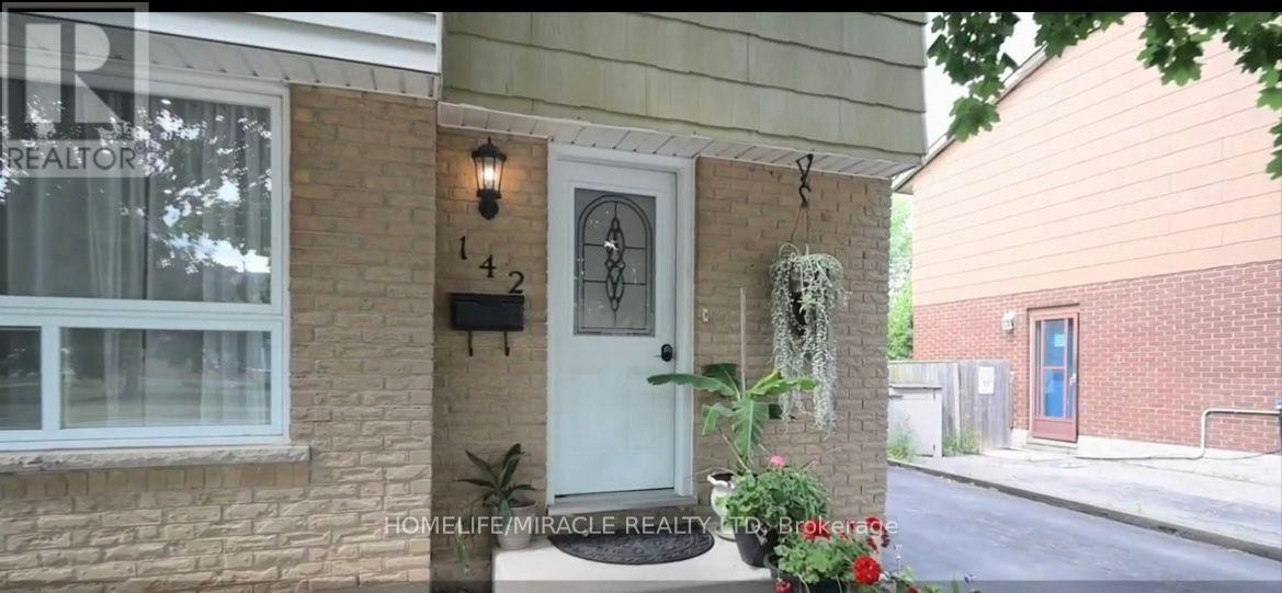 142 Hillmer Road, Cambridge, ON, N1R 6N8 - 2