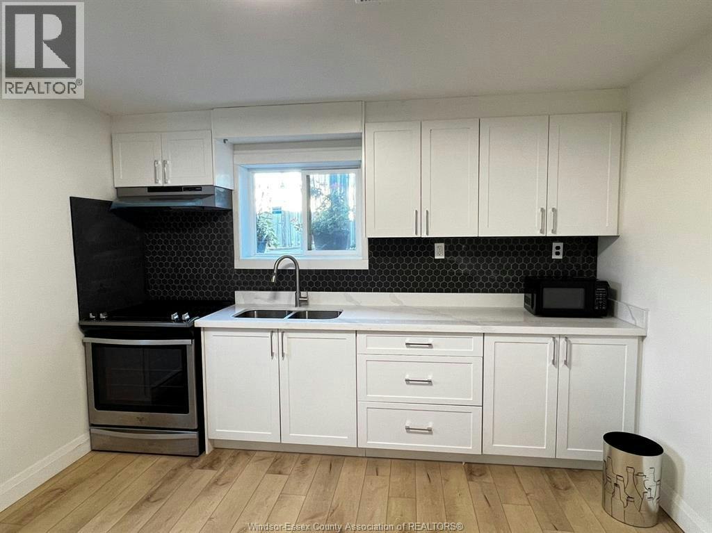 LOWER-1880 Liberty, Windsor, ON, N9E 1J2 - 3