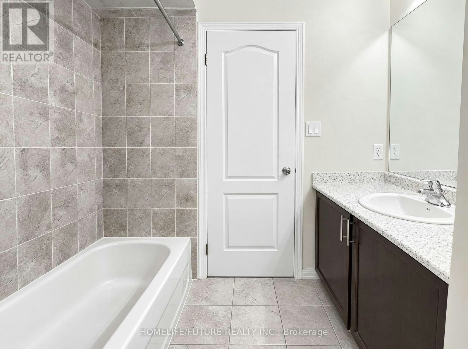 MAIN & 2ND-81 Hurst Drive, Ajax, ON, L1T 0N8 - 9