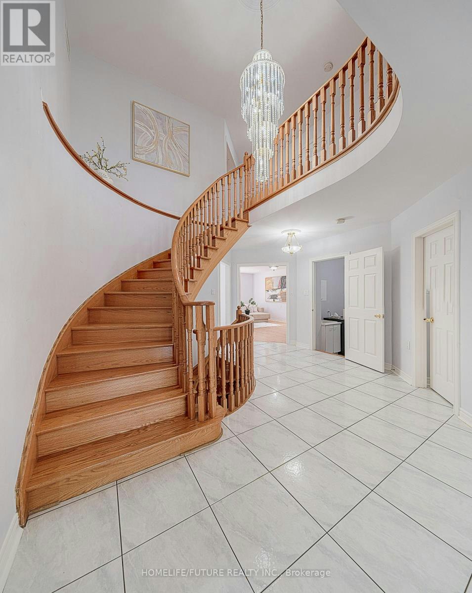 42 Boxwood Crescent, Markham, ON, L3S 3P6 - 4