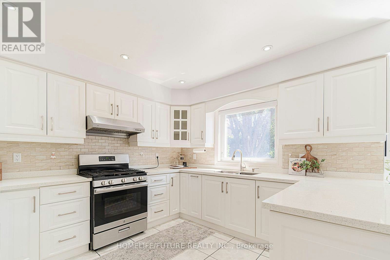 42 Boxwood Crescent, Markham, ON, L3S 3P6 - 13