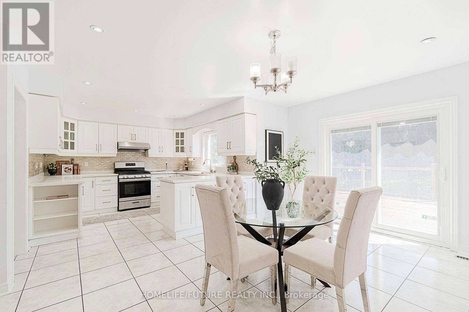 42 Boxwood Crescent, Markham, ON, L3S 3P6 - 11