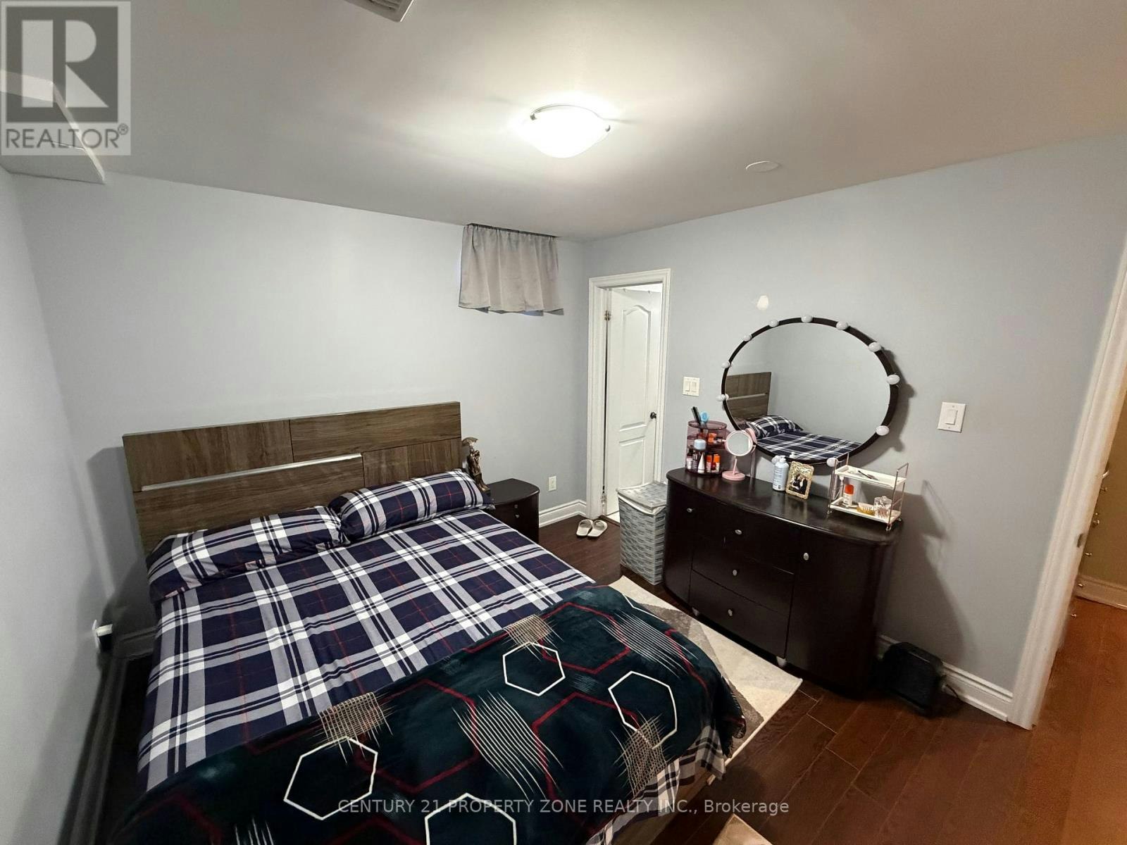 BSMT-7330 Saint Barbara Boulevard, Mississauga, ON, L5W 0C3 - 7