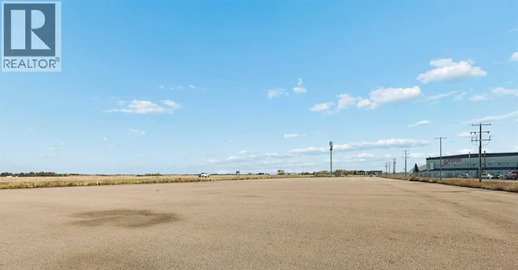 330 Stubb Ross Road, Lethbridge, AB, T1K 7N3 - 2