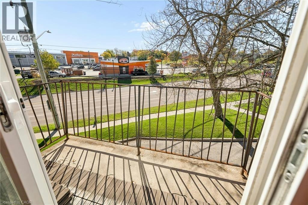 4-371 Dale Crescent, Waterloo, ON, N2J 3Y6 - 12