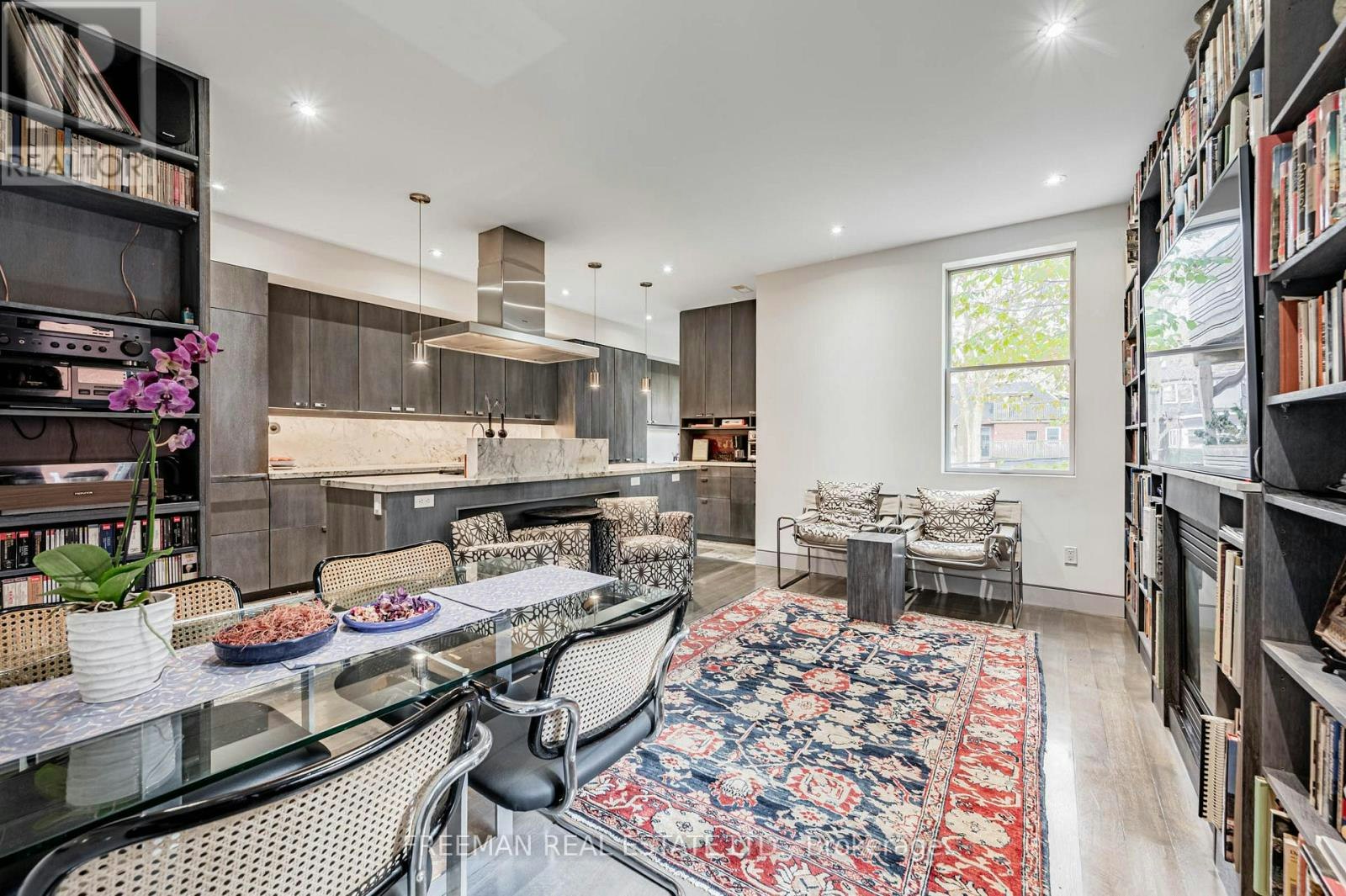 UPPER-21 Howland Avenue, Toronto, ON, M5R 3B2 - 13