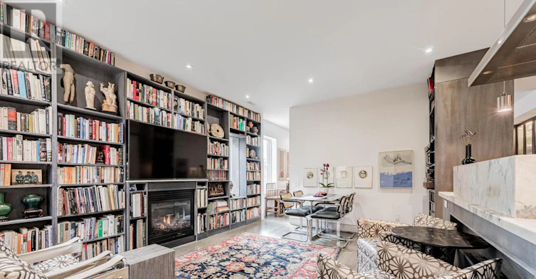 UPPER-21 Howland Avenue, Toronto, ON, M5R 3B2 - 17
