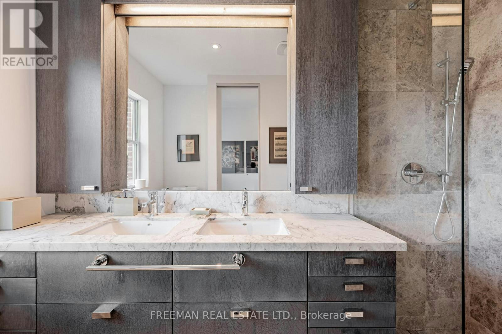 UPPER-21 Howland Avenue, Toronto, ON, M5R 3B2 - 35