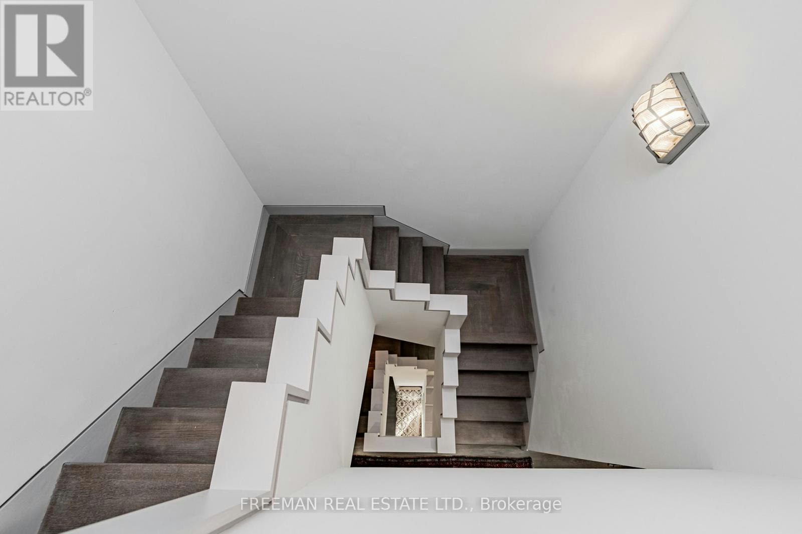 UPPER-21 Howland Avenue, Toronto, ON, M5R 3B2 - 20